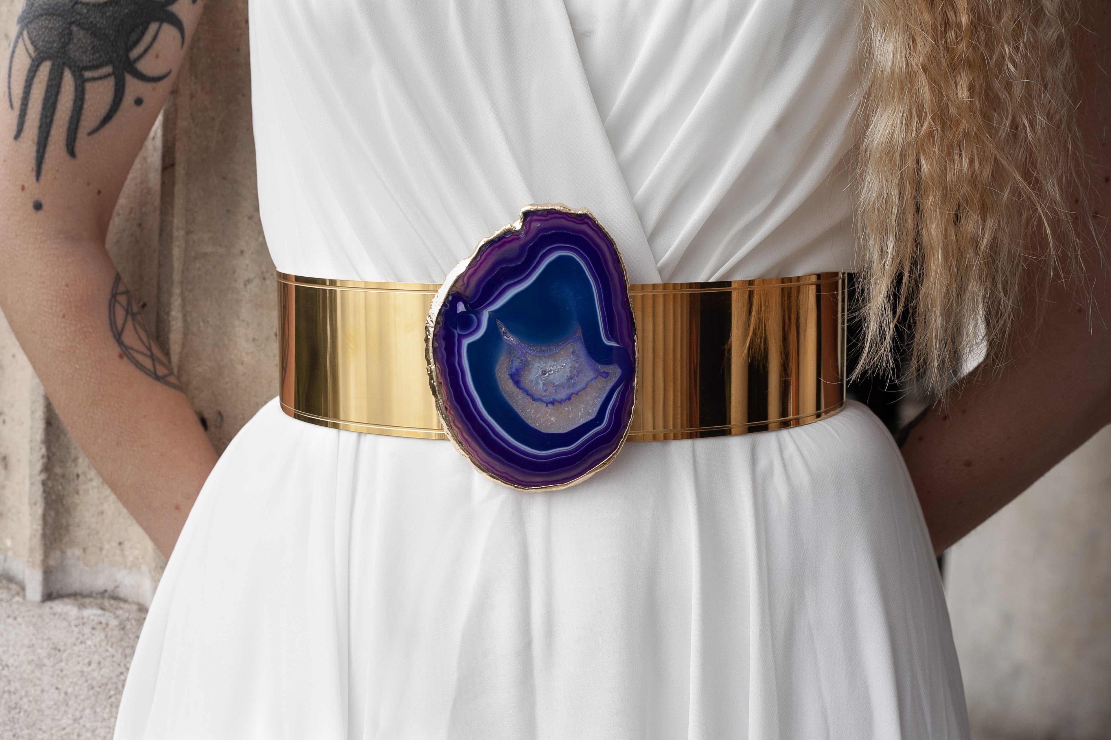 ceinture bijou magnetique pouvoir boucle dor paris mystique agate violette 